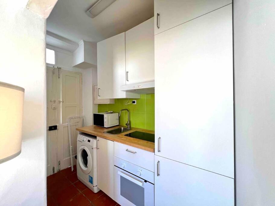 Studio In Estoril Near Beach Walk In 3 Min Buitenkant foto